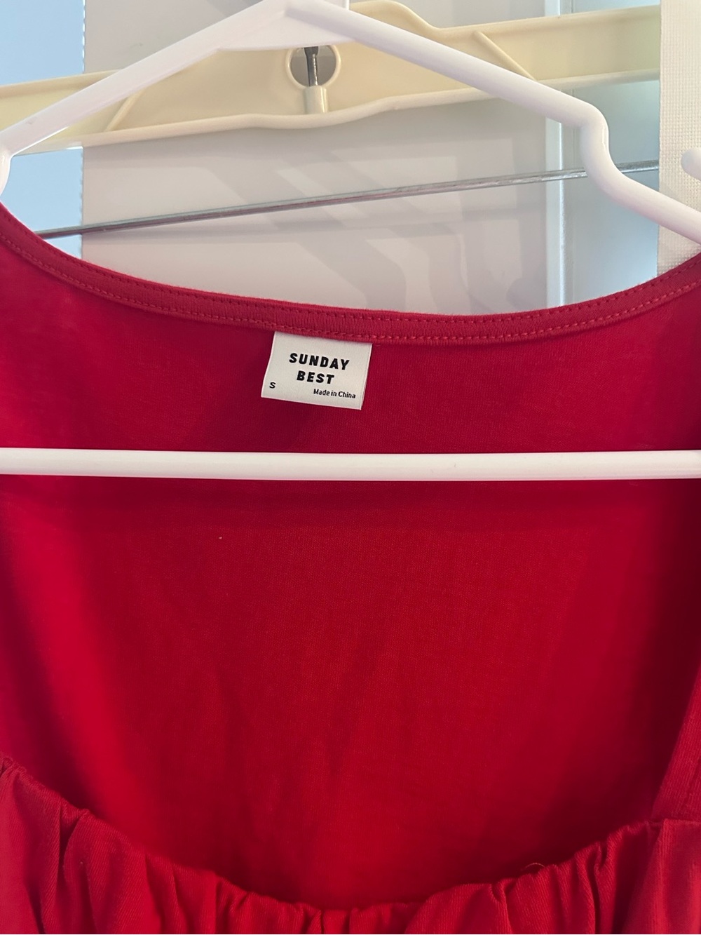 Aritzia Sunday Best LUMA Red crop top - Picture 3 of 4